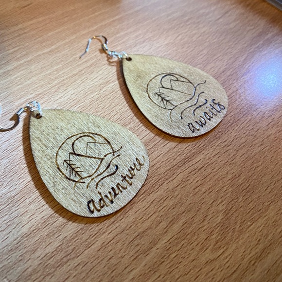 Wood Burned Earrings - Picture 5 of 6